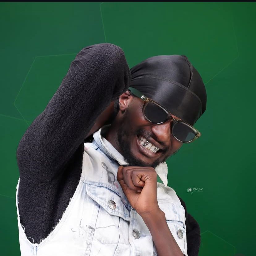 MC Fullstop’s best friend DJ Smash breaks down as he recalls how he shaped him