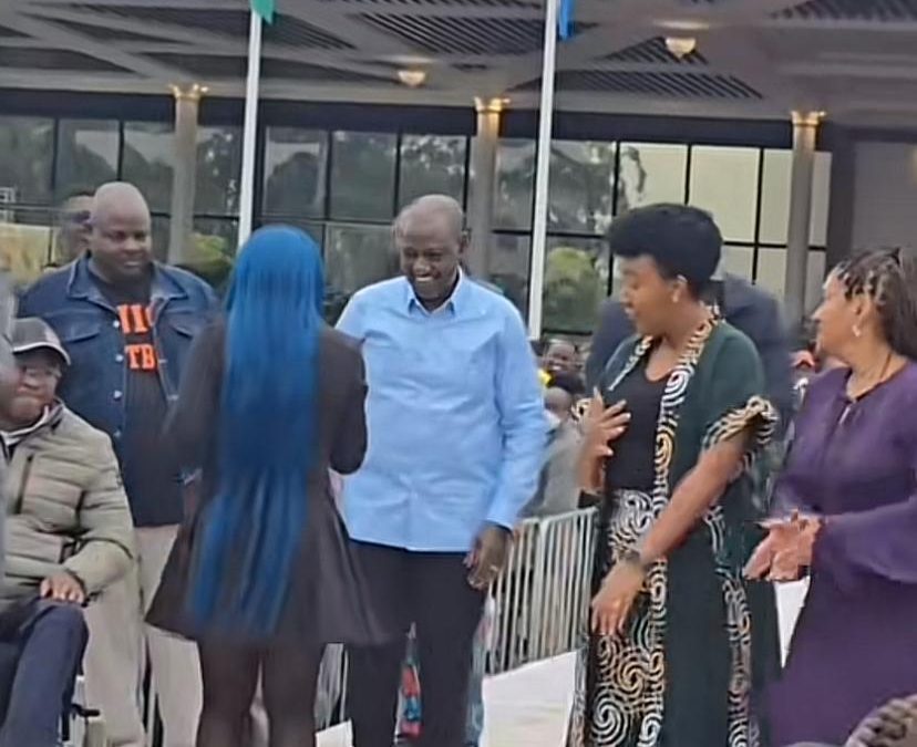 Dyana Cods teaches Ruto ‘Set It’ challenge days after apologising for supporting him