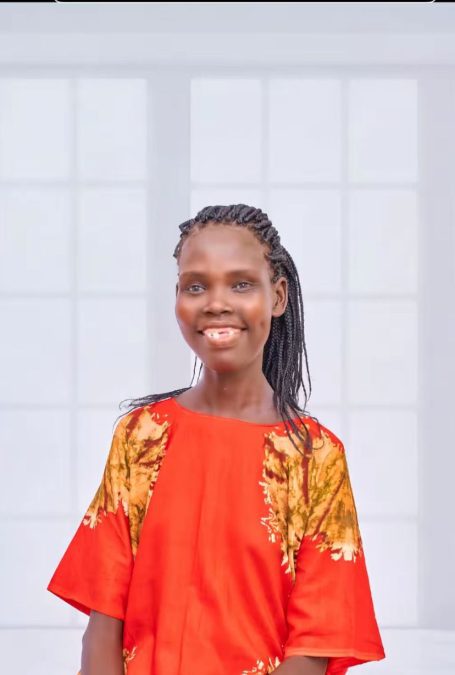 Fardosa, when Shangazi took her for her first-ever photo shoot. PHOTO/@shnagazi/TikTok
