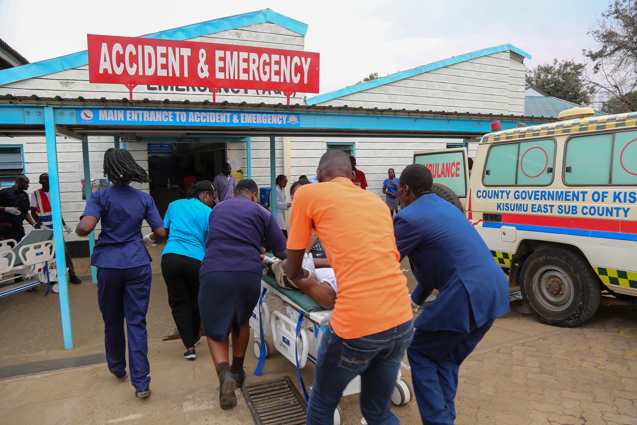 JOOTRH confirms receiving 21 bodies, admitting 21 others after Kisumu accident