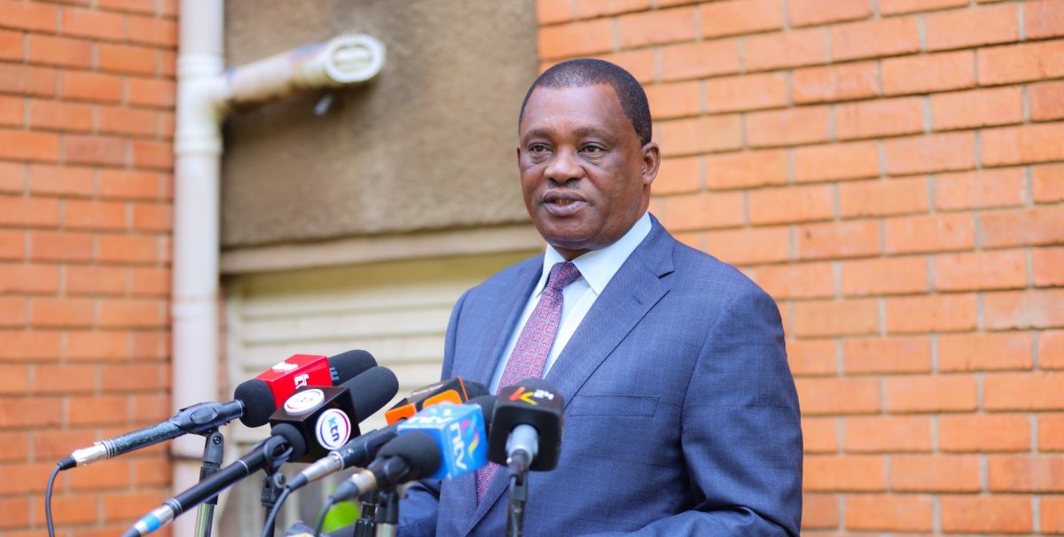 Former Public Service CS Justin Muturi speaks to the media during a past presser. PHOTO/https://www.facebook.com/justinbmuturi