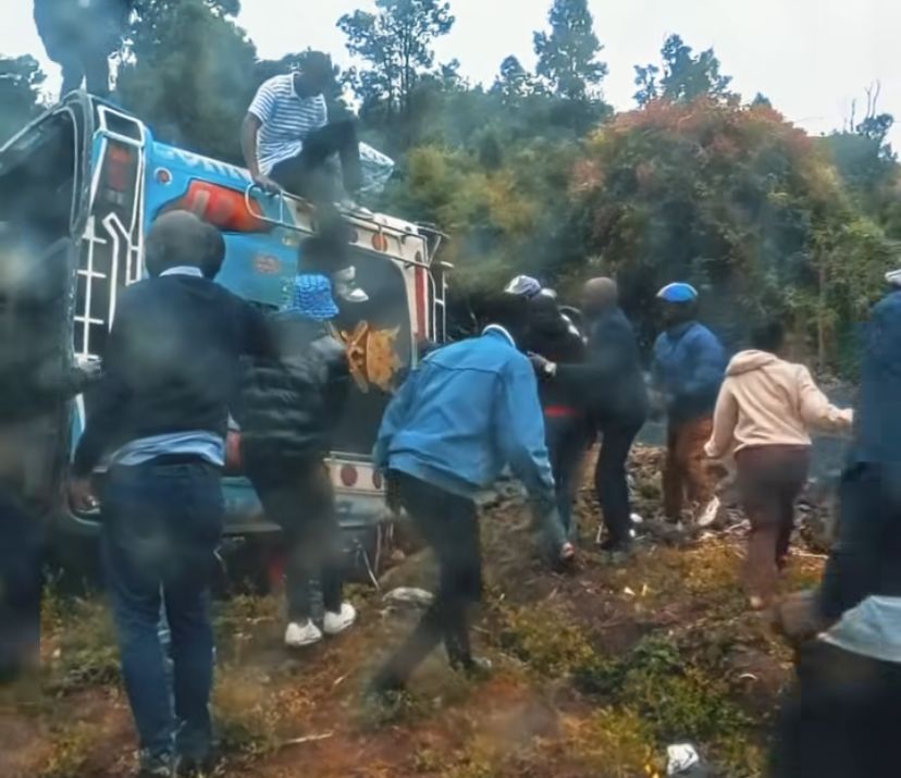 Several injured after matatu rolls over on Magadi Road