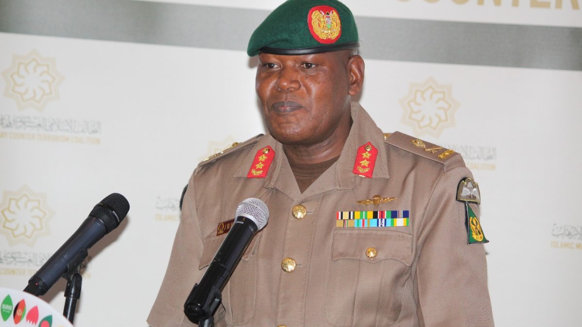 Major General Nkoimo warns Kenyans of global scams exploiting banks