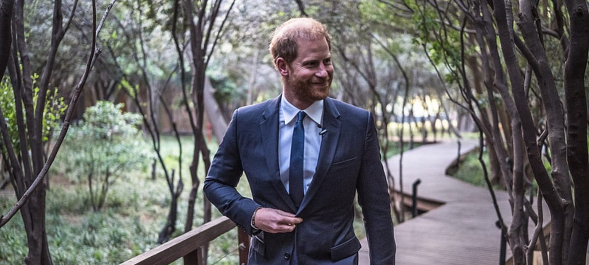 Prince Harry takes a walk. PHOTO/https://www.facebook.com/HarryDukeofSussex
