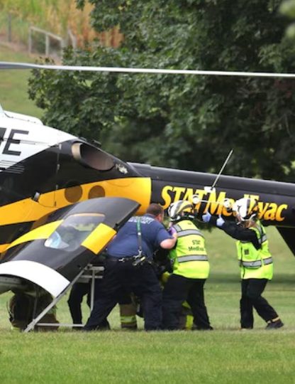 Police officers conduct a rescue operations following a fata shootong. PHOTO/https://www.facebook.com/KAKEnews