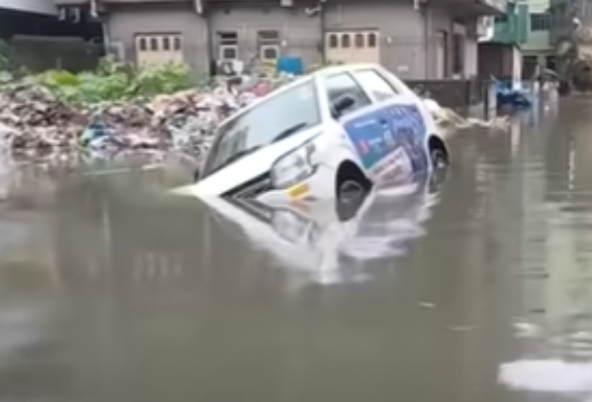 12 dead as record rain floods India’s Kolkata