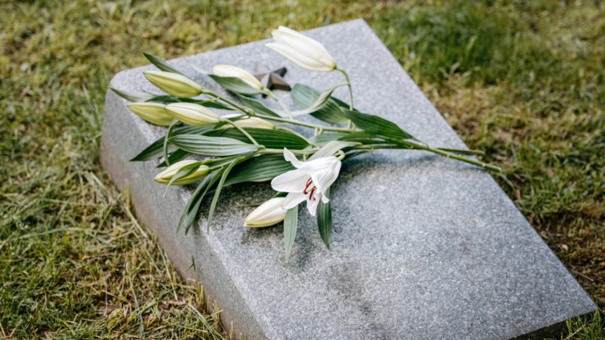 Man schedules his death so he can enjoy living