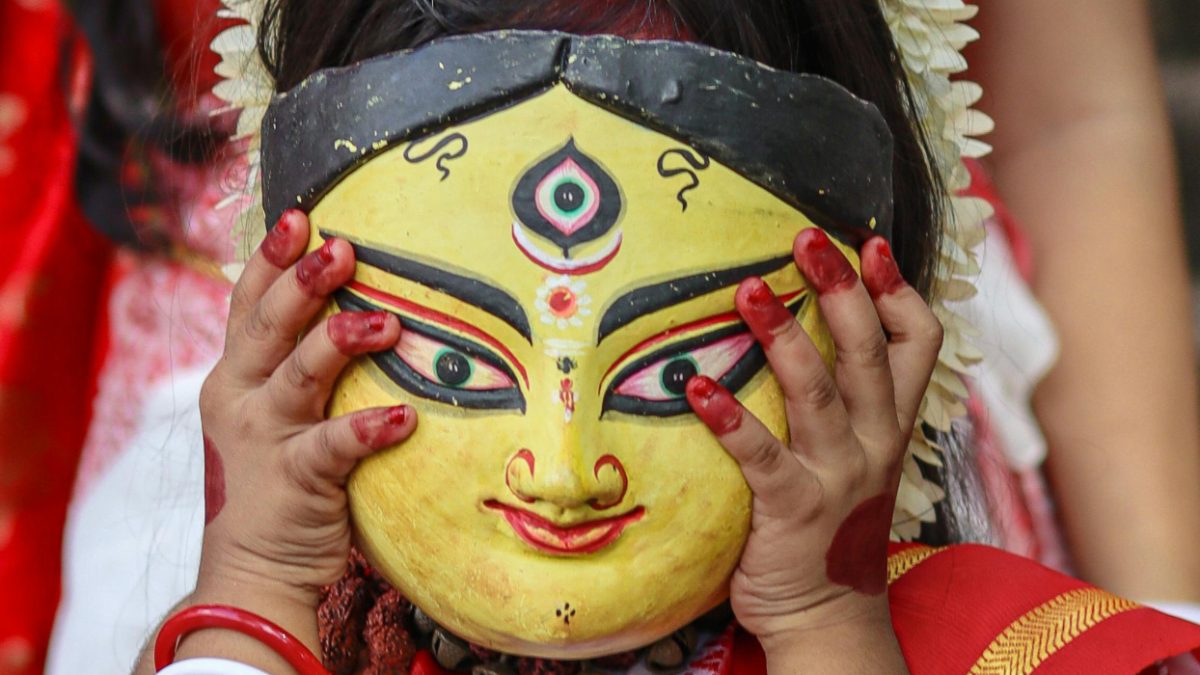 2-year-old girl chosen as new living goddess worshipped by Hindus and Buddhists