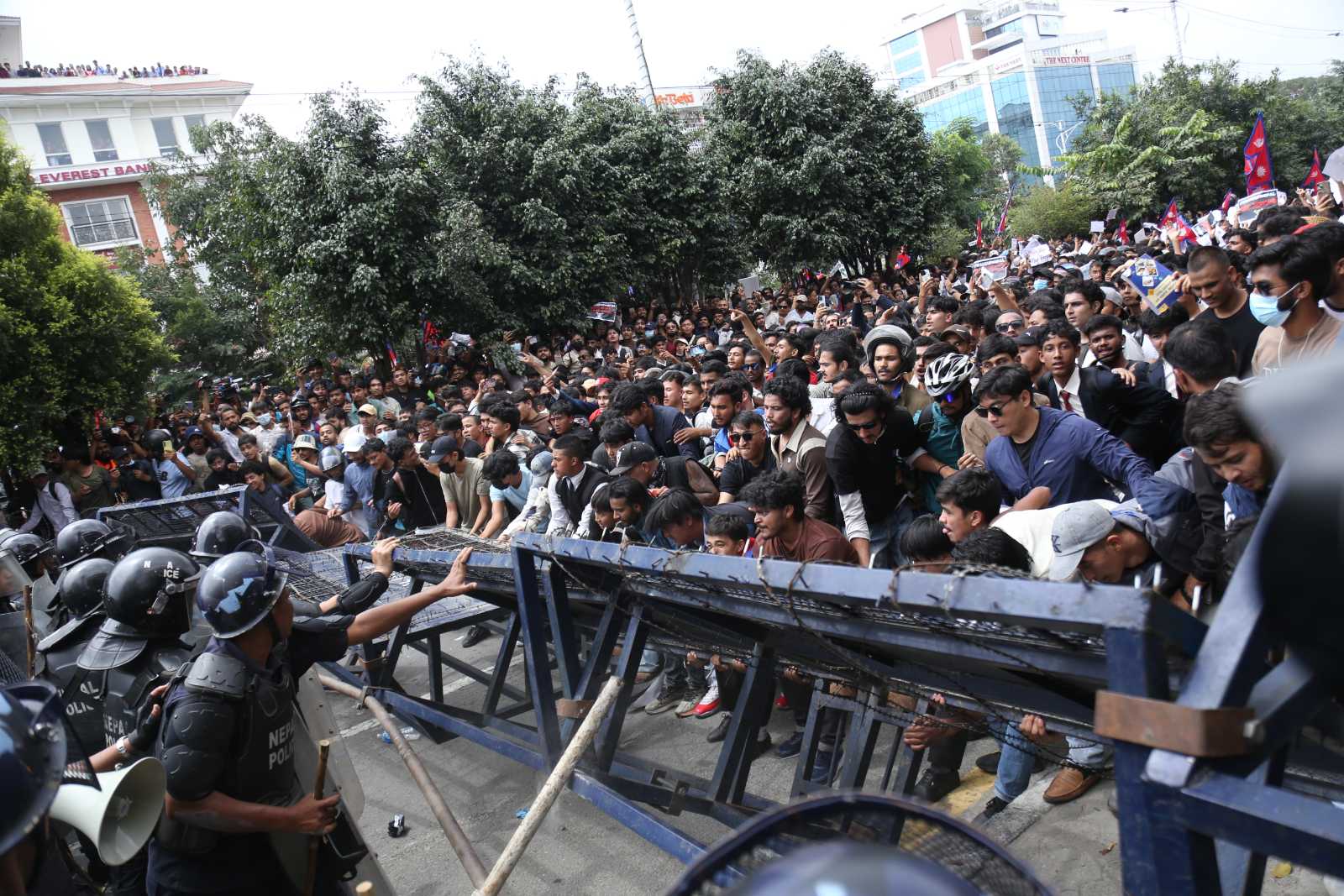 Nepal army announces talks with protesters to decide on interim leader