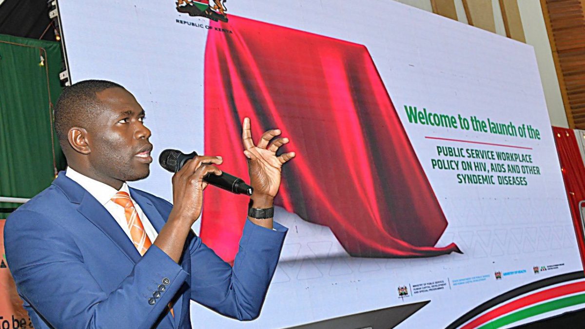 Govt unveils workplace policy for public servants with HIV/AIDS
