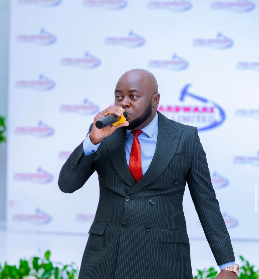 Mwijaku lashes out at Ommy Dimpoz, Diamond Platnumz over ‘work harder’ remarks to Tanzanians