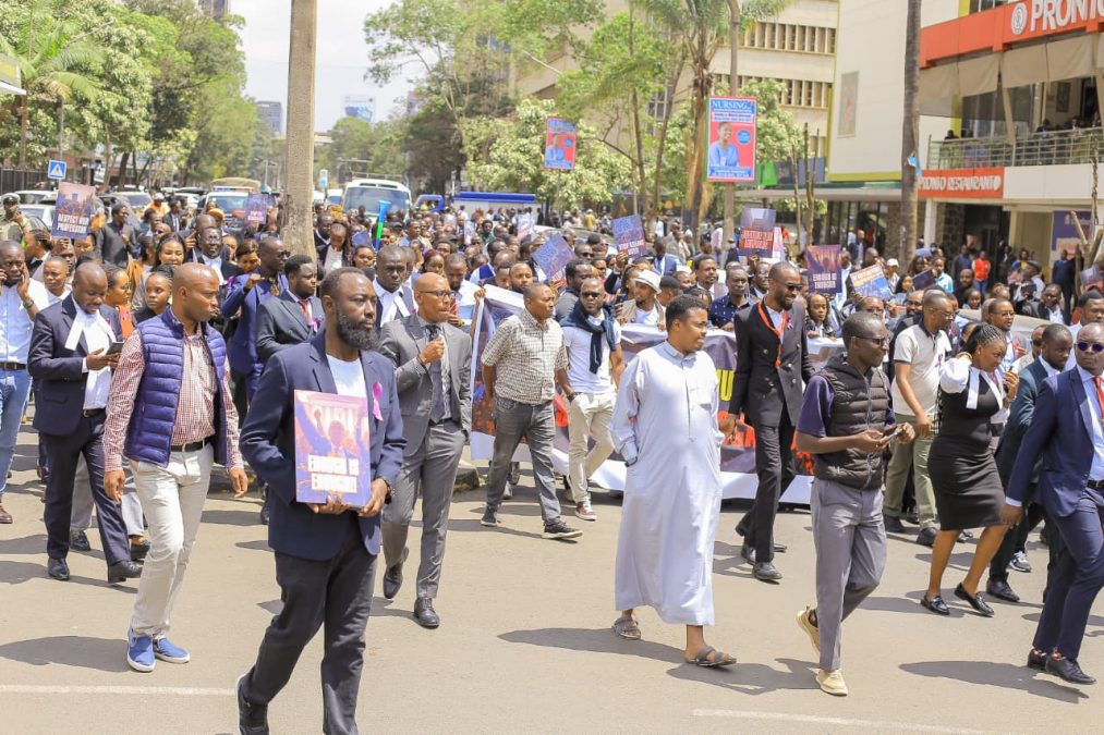 Lawyers and human rights defenders protest the killing of Kyalo Mbobu. PHOTO/@FaithOdhiambo8/X