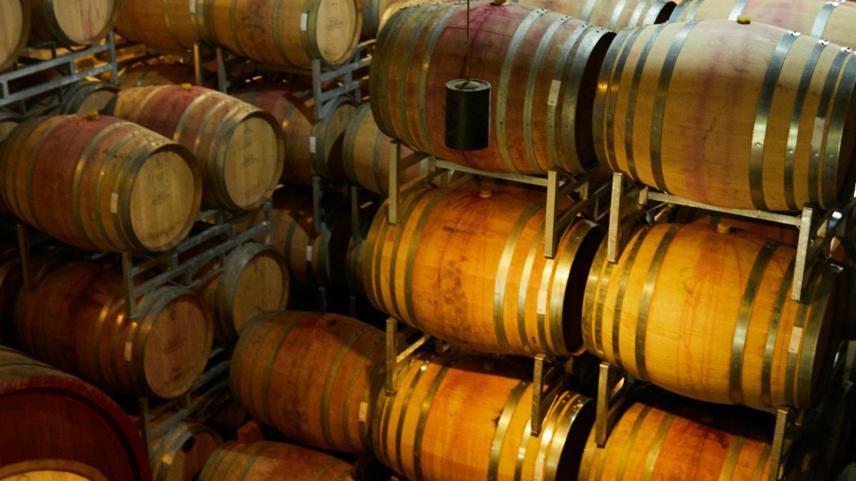 Thieves posing as truck drivers steal Ksh129.5M worth of whiskey
