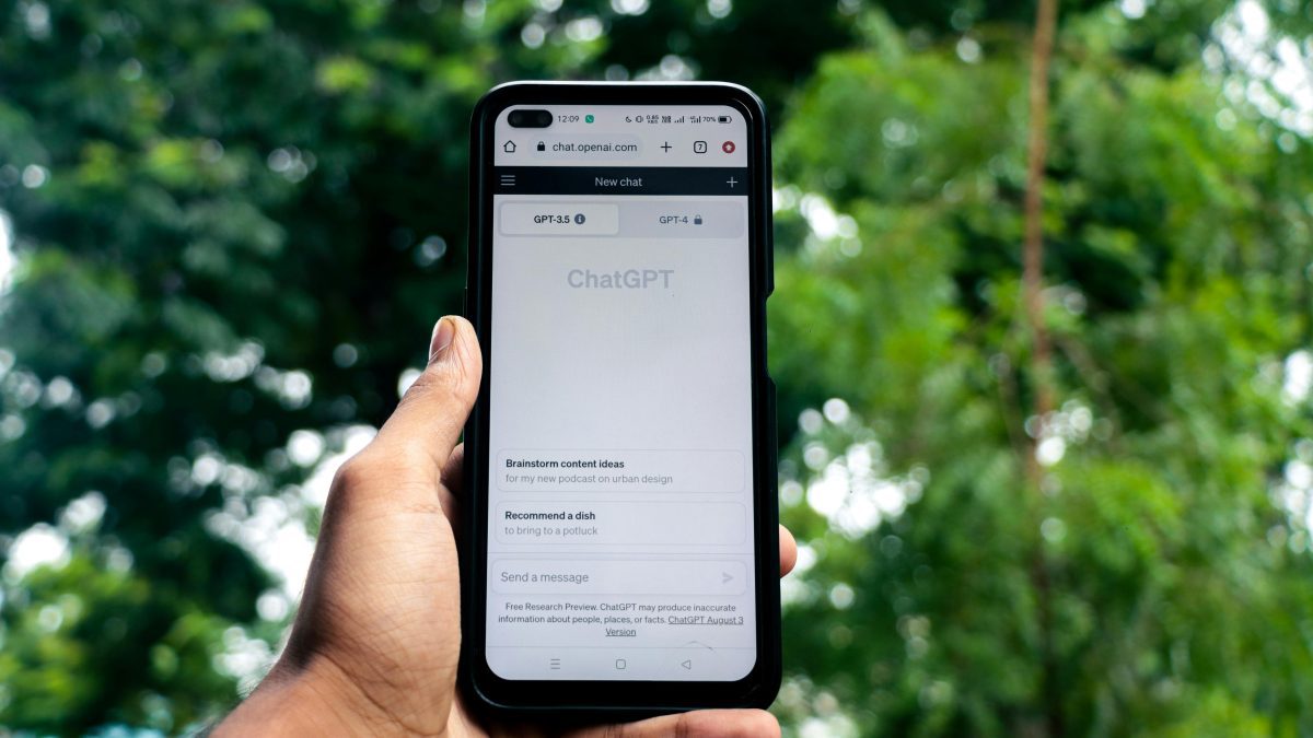  How scammers use ChatGPT to fuel massive fraud scheme