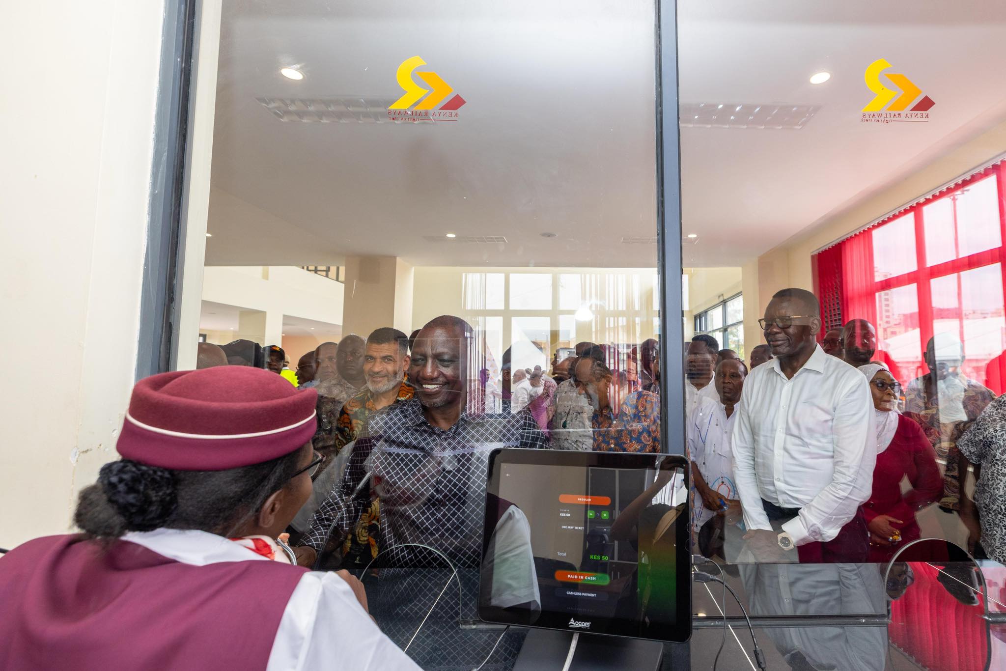 Ruto discloses what Kenyans will pay to use train linking SGR Terminus and Mombasa CBD