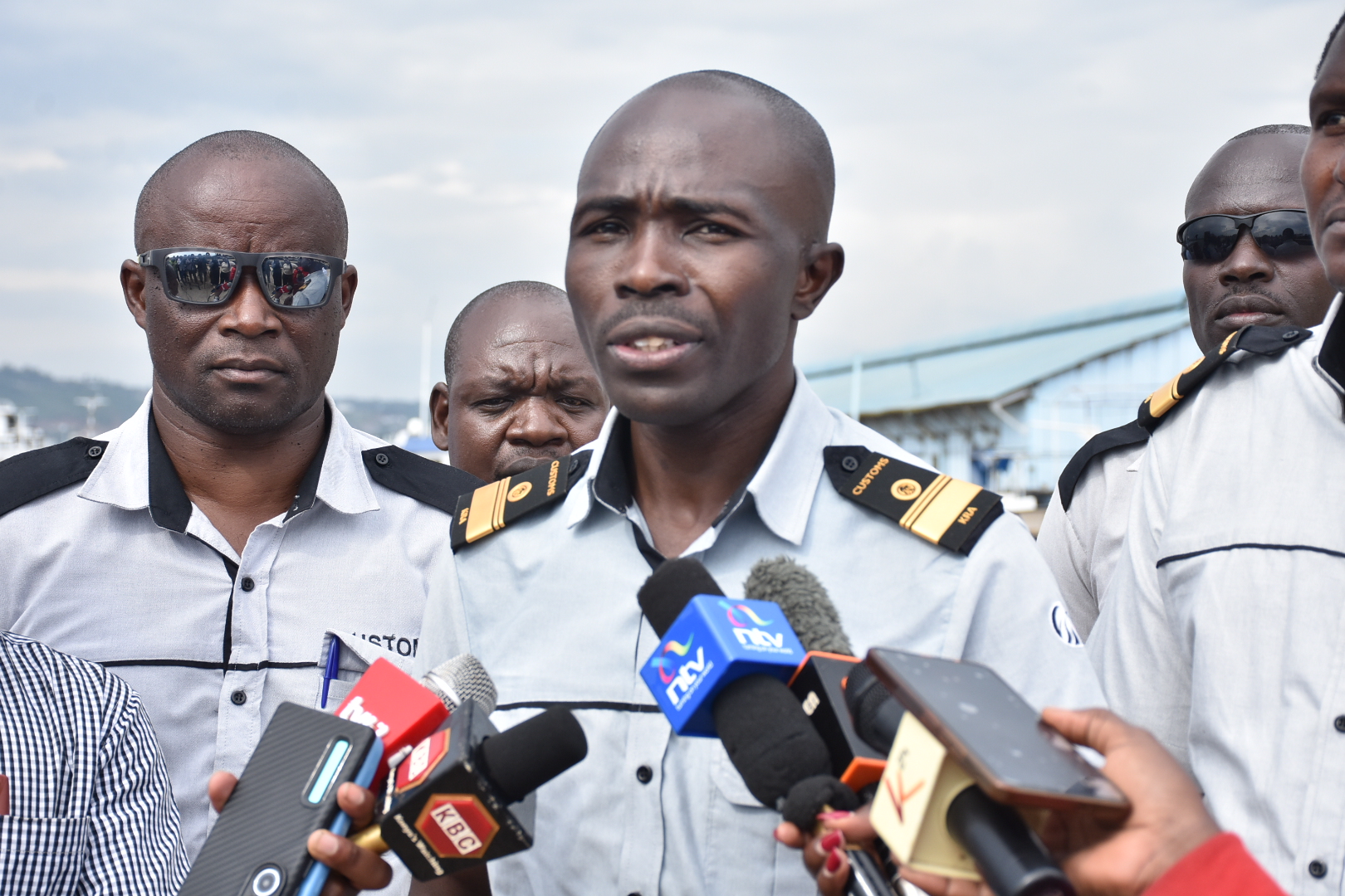 KRA raises alarm on rise of smuggled goods intercepted on Lake Victoria