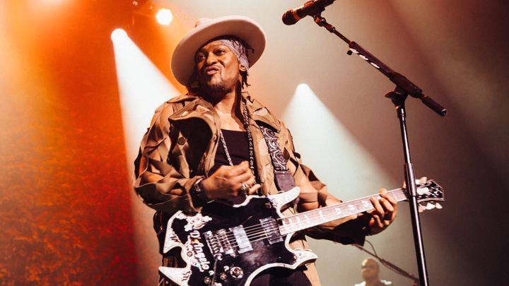 D’Angelo, Grammy Award-winning R&B singer, dead at 51 - K24 Digital