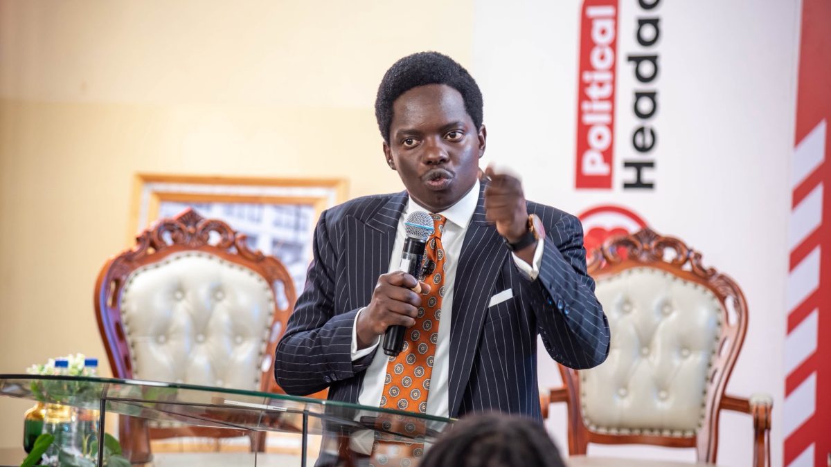 Kasmuel lectures Sifuna over conflicting stand on broad-based pact