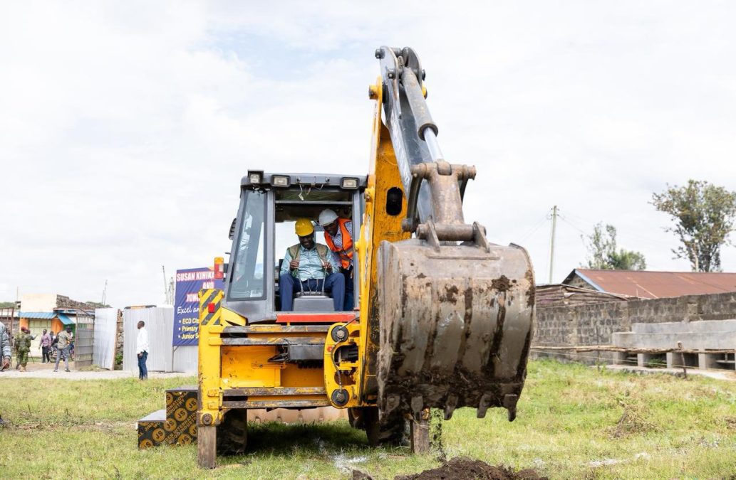 President William Ruto during the ground breaking of Susan Kihika Primary and Junior school. PHOTO/https://www.facebook.com/williamsamoei