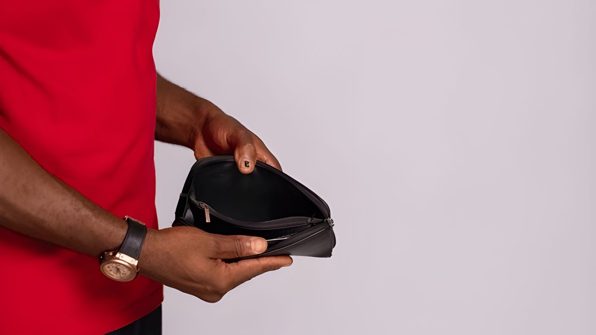 5 common money mistakes Kenyans make after landing new job