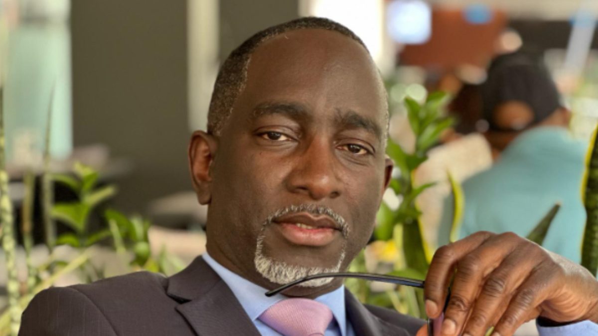 Robert Burale sues Alex Mwakideu and ex-wife Rozina Mwakideu