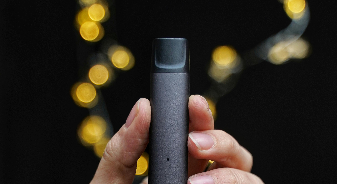 WHO: Almost 15 million teens around the world use vapes