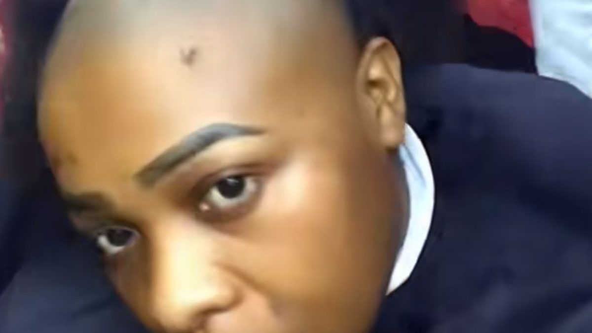 Justina Syokau shaves bald in honour of Raila Odinga