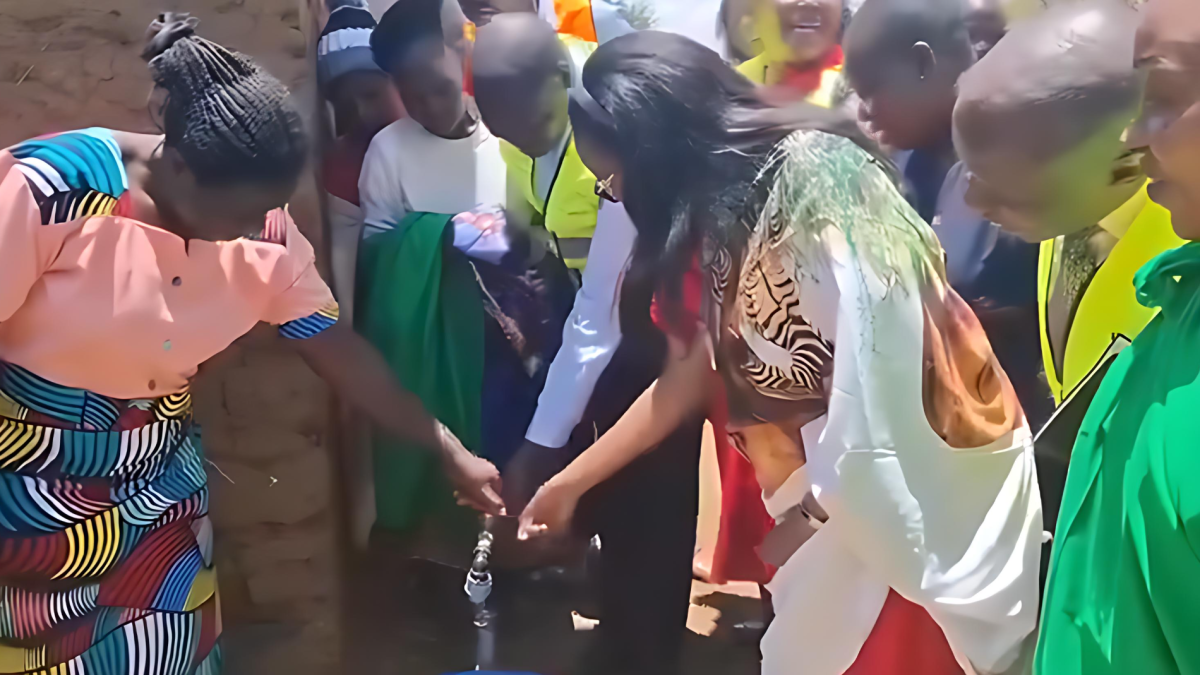 Nakuru Governor Susan Kihika captured launching a tap. PHOTO/Screengrab by K24 Digital