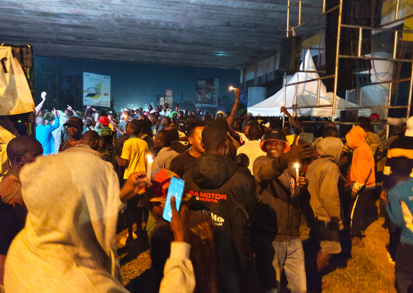 Kondele residents hold night vigil for Raila Odinga