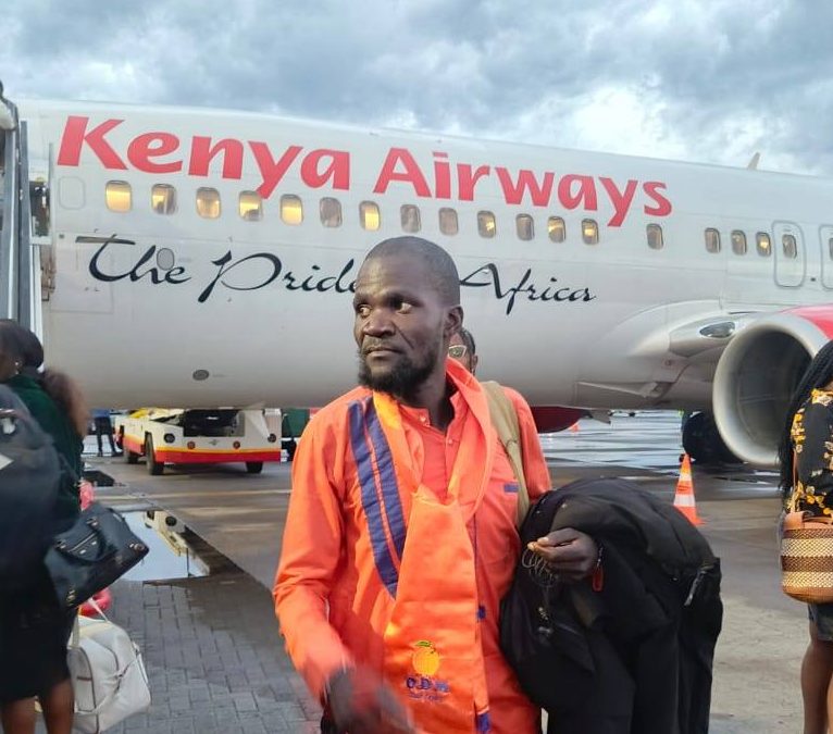 Nuru Okanga finally flies to Kisumu for Raila’s burial after desperate plea for Ksh50K