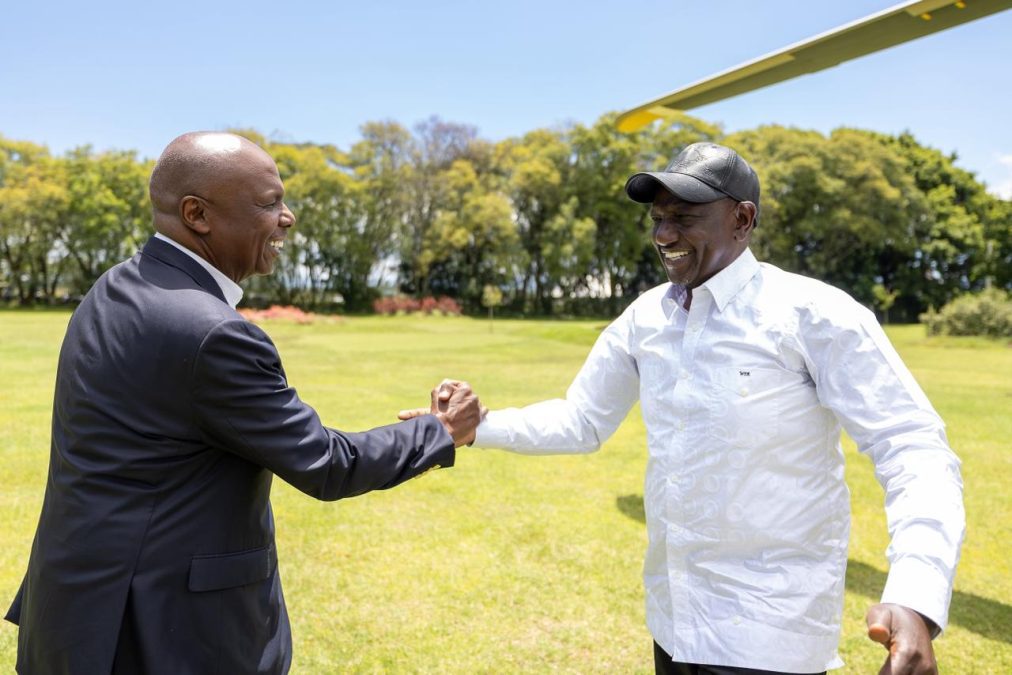 Ruto shaking hands with Gideo Moi. PHOTO/@geraldbitok/X