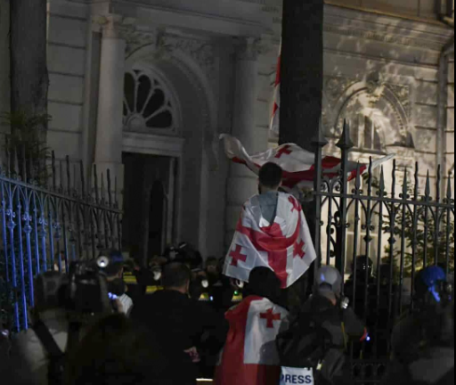 Georgia opposition leaders charged after protesters tried to enter presidential palace