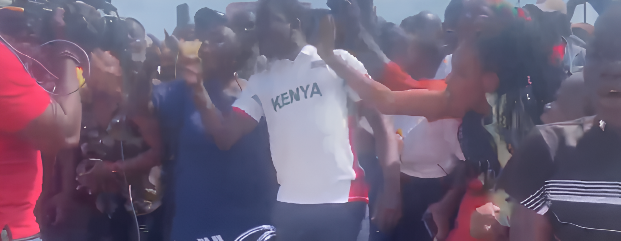 Section of Kenyans chant ‘Ruto Must Go’ at Raila’s Karen home