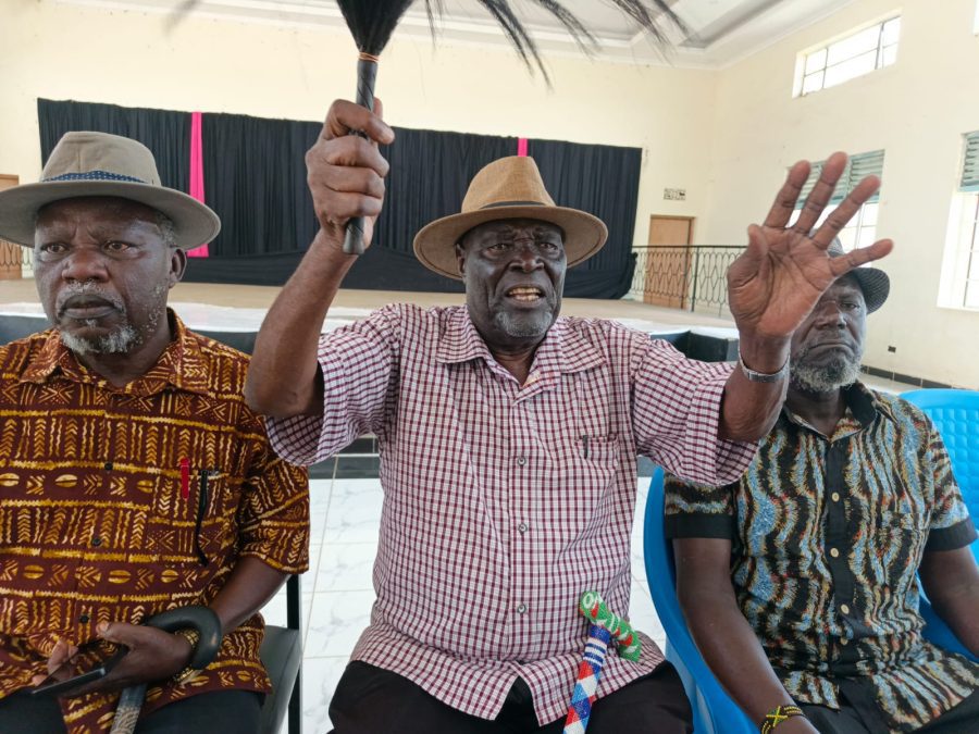 Luo Council of Elders Odungi Randa, while addressing journalists at Ofafa Memorial Hall. PHOTO/Viola Kosome
