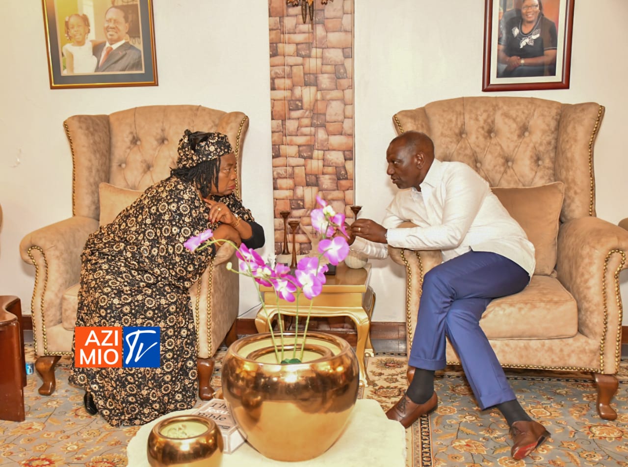 Ruto visits Odinga’s family in Karen after Raila’s death