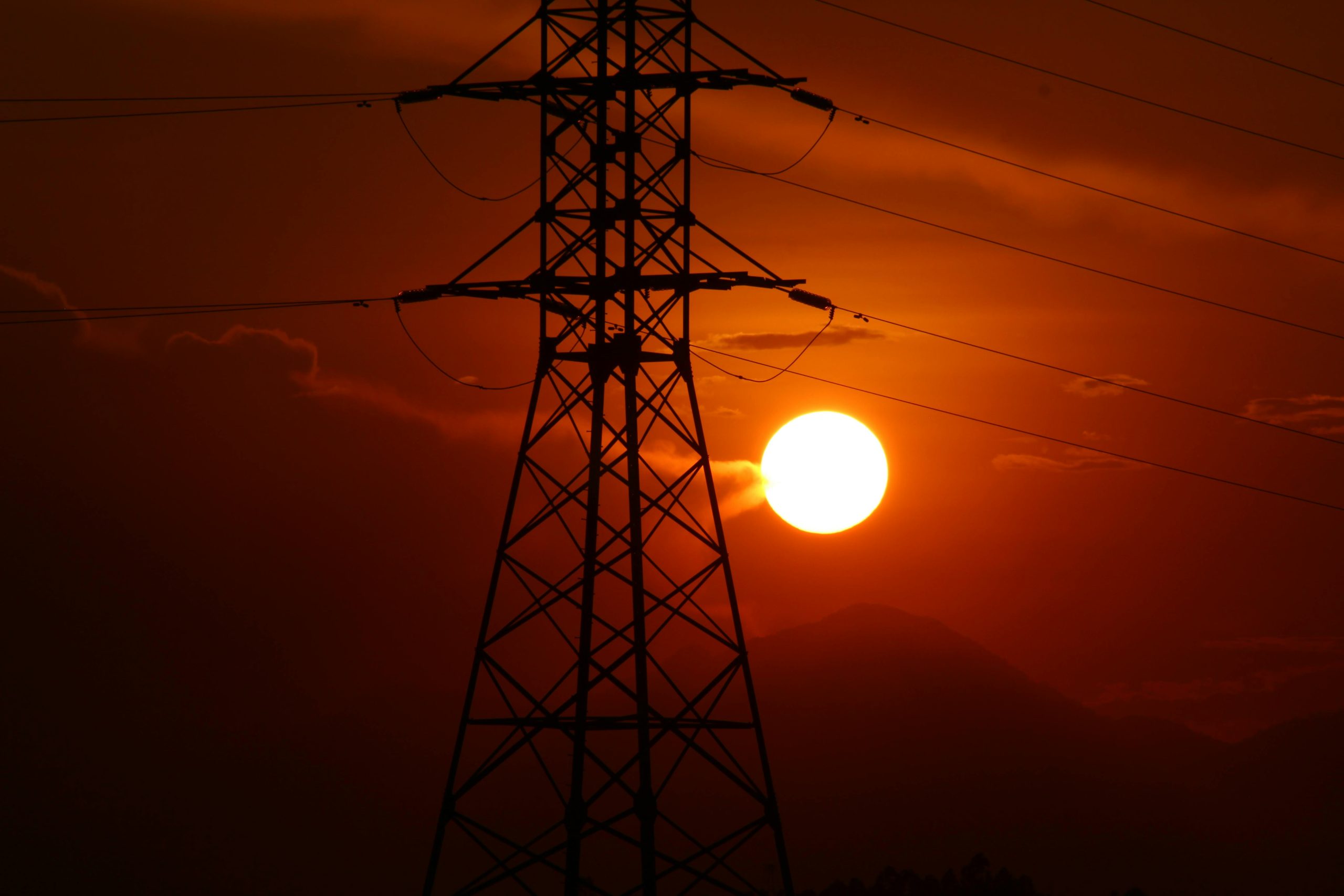 Kenya Power explains why 3 regions have been plunged into total darkness