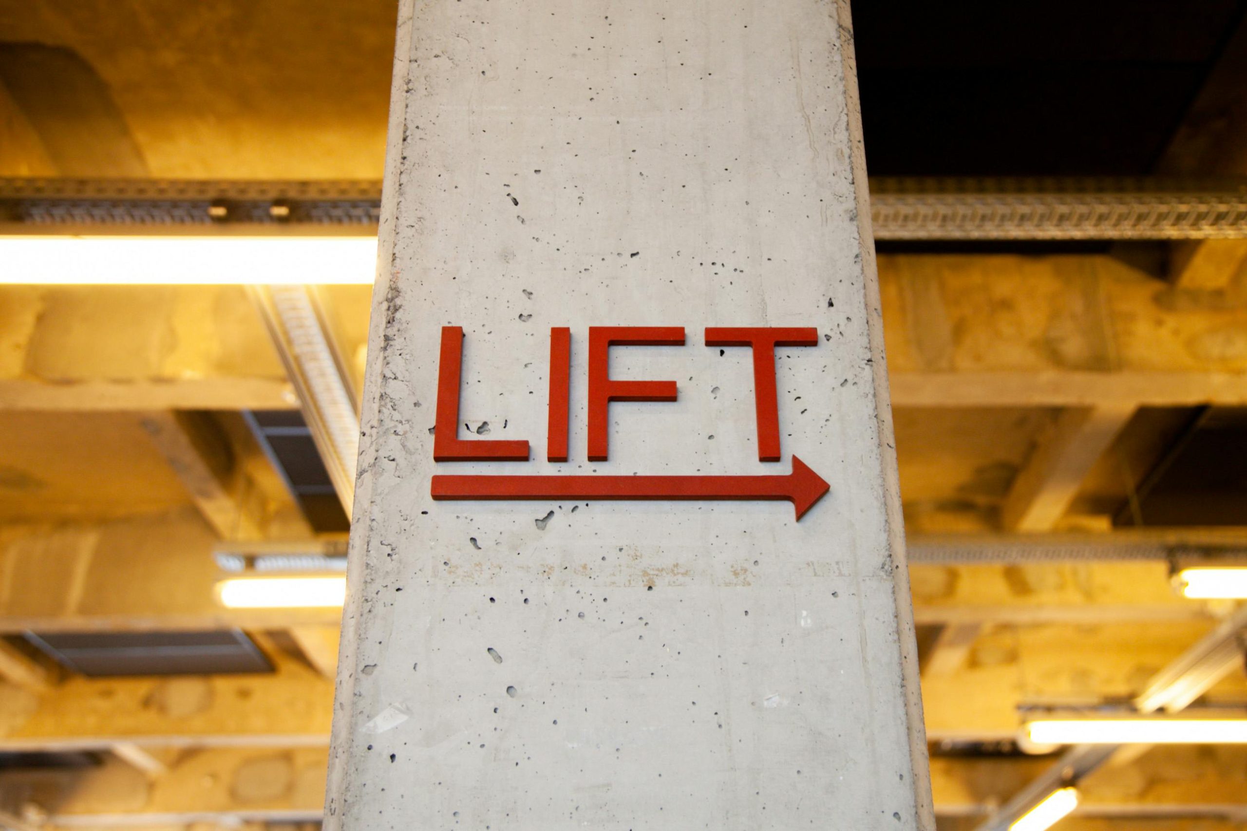 5 elevator safety rules everyone should know