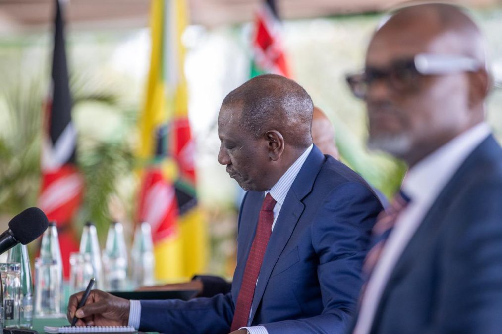 President William Ruto takes notes during a past NYOTA meeting. PHOTO/@WilliamsRuto/X