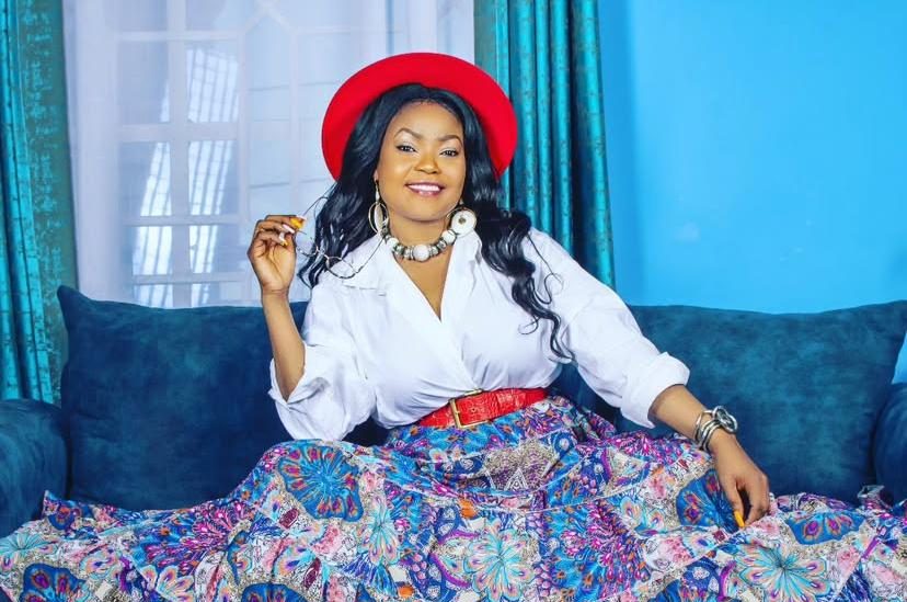 Rozina Mwakideu expresses gratitude to her support system in end-year message