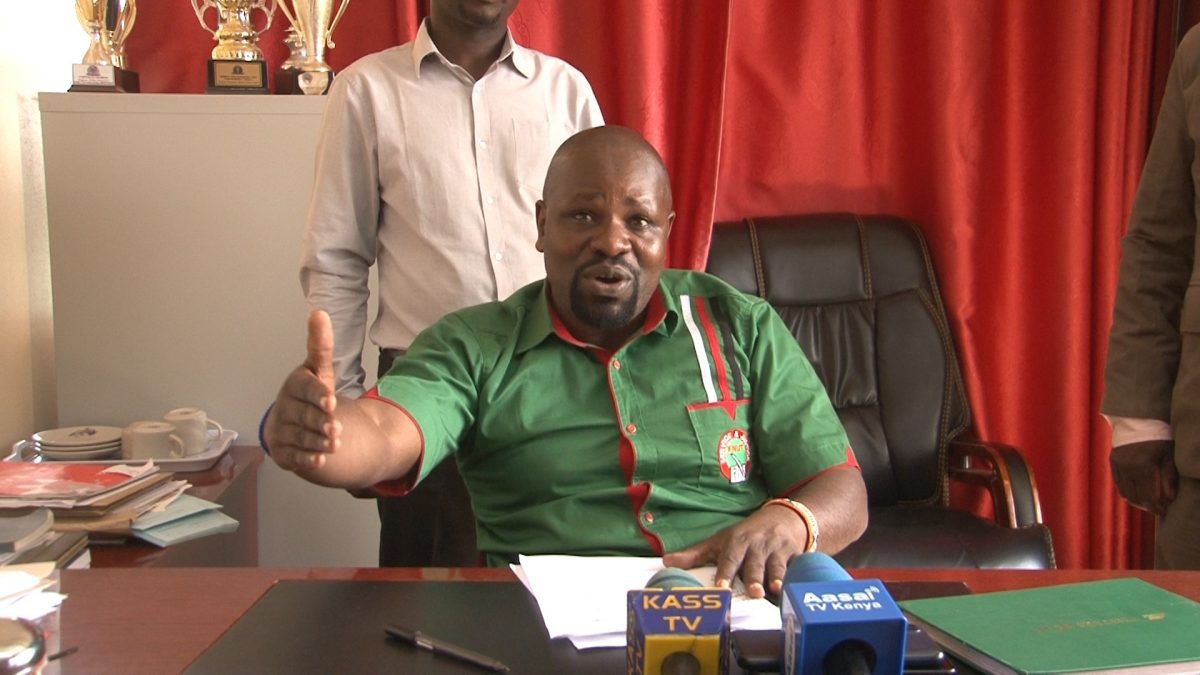 Bomet Branch Executive Secretary of the Kenya National Union of Teachers (KNUT), Mr. Desmond Langat addressing the journalist at his office during day one of assessment of KPSEA and KJSEA on Monday October 27 to November 3, 2025. PHOTO/Emmanuel Rono