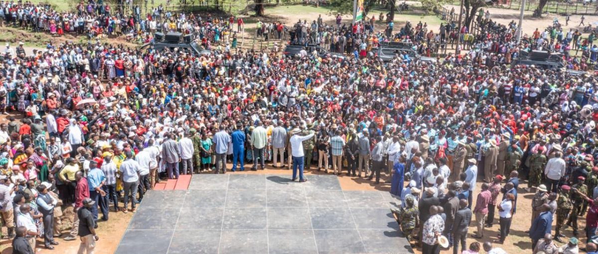 President William Ruto addresses crowd in Makueni on November 12, 2025. PHOTO/https://www.facebook.com/williamsamoei