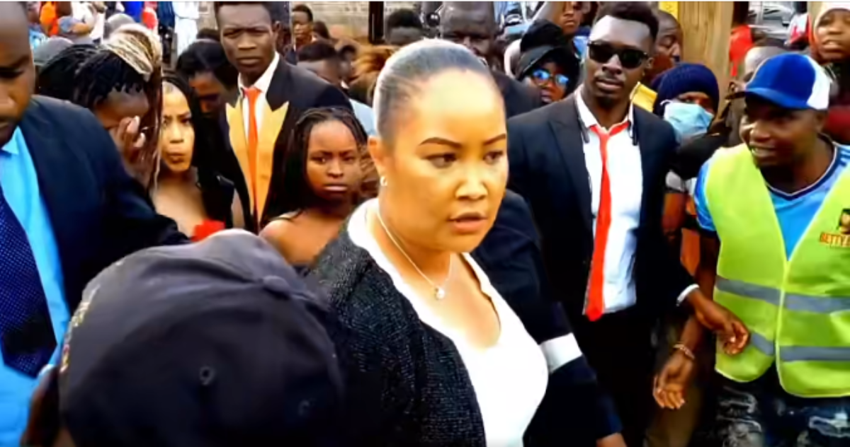 Wanja Nyarari during a confrontation at Betty Bayo's burial. PHOTO/Screengrab by K24 Digital.