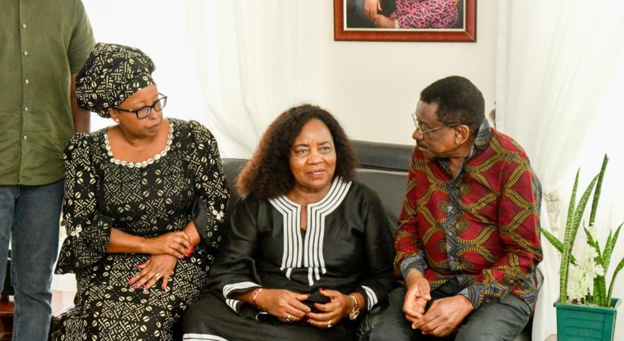Ida Odinga urges mourners to keep visiting her