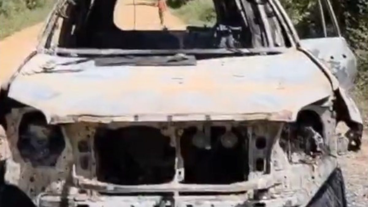 A burnt vehicle belonging to Eugene Wamalwa sits abandoned in Manyonje, Butali Ward, on Thursday, November 27, 2025, amid unrest in the Malava by-election. PHOTO/screengrab by K24 Digital