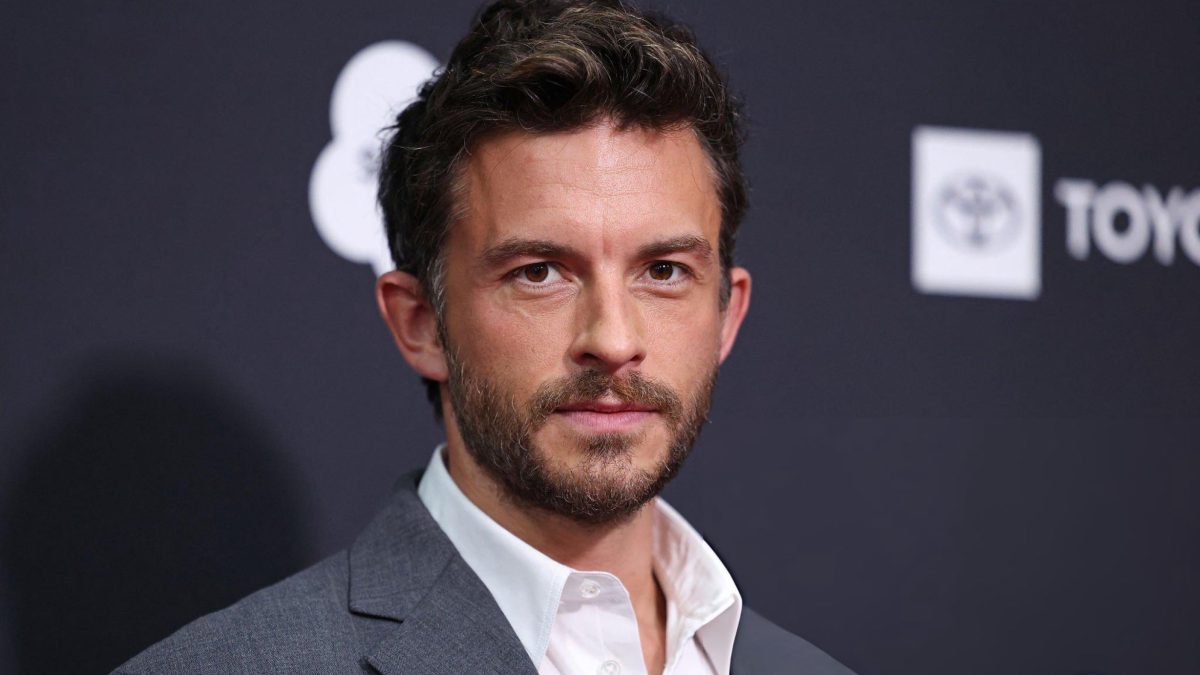 Jonathan Bailey named 2025 sexiest man alive