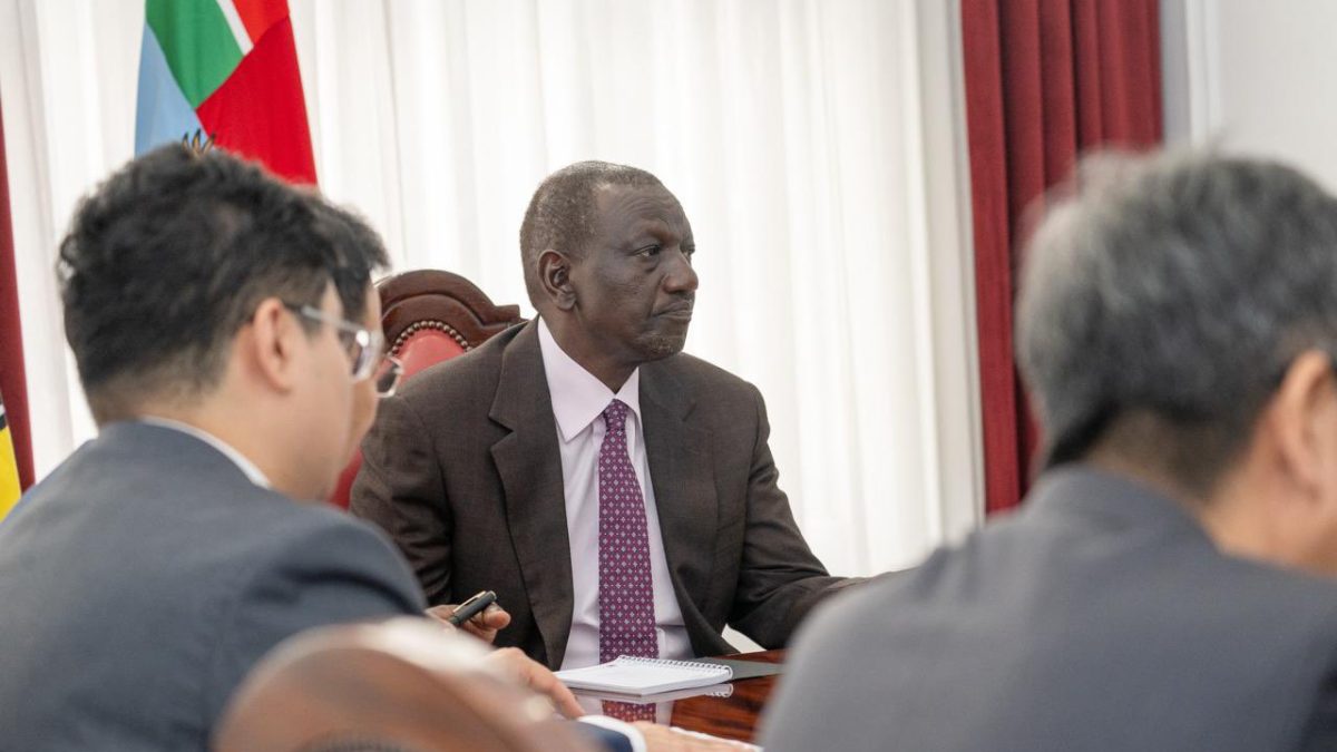 Ruto meets Chinese construction boss ahead of Rironi-Mau road groundbreaking