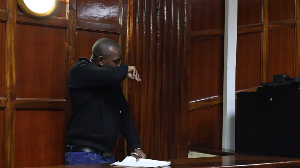 Self-confessed fraudster breaks down in court as he pleads for mercy