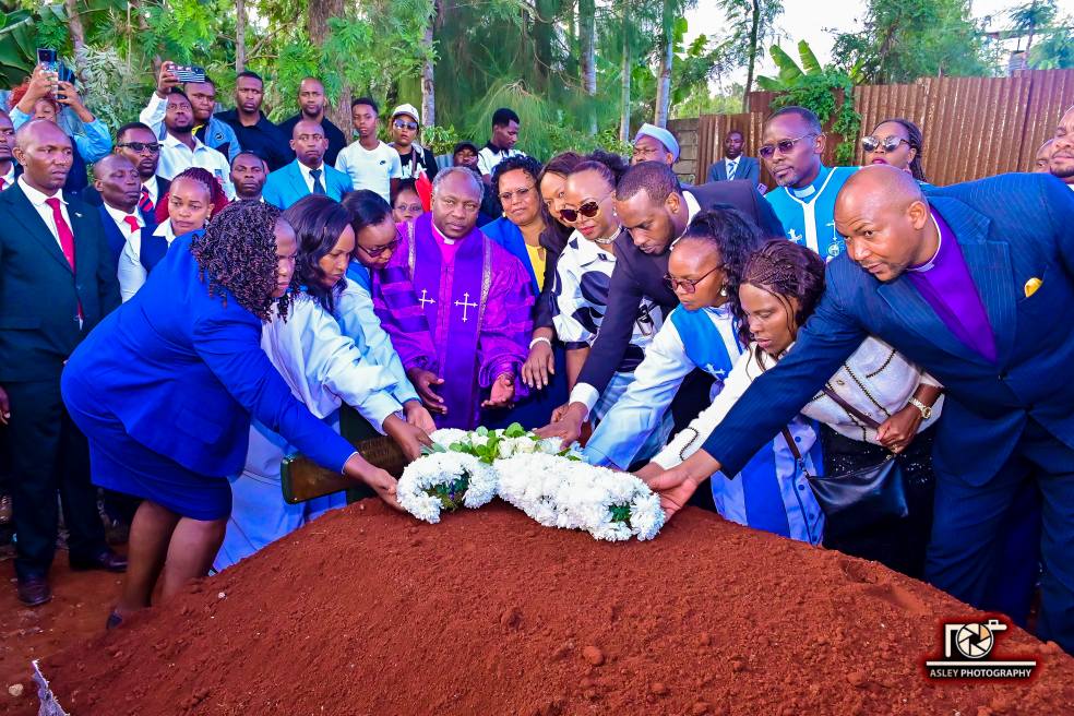 Karangu Muraya, Bishop Wanderi and others who formed Betty Bayo’s burial committee