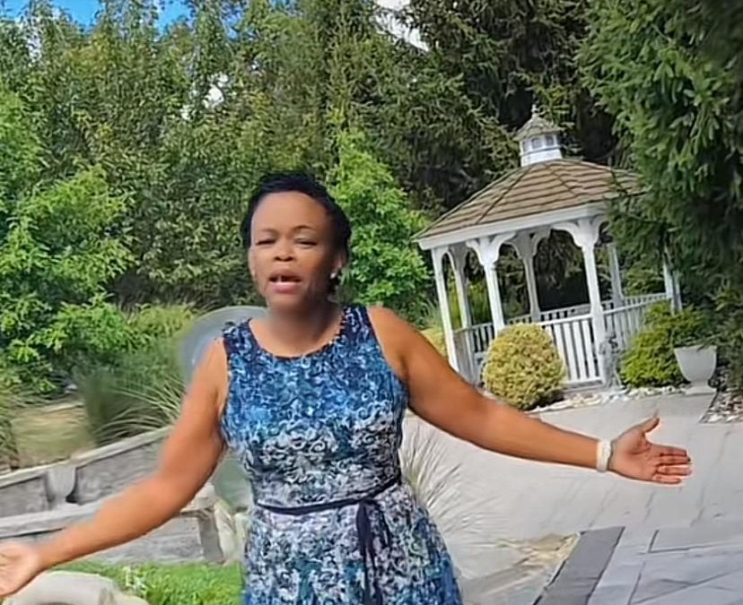 Gospel singer Jane Muthoni speaks after her hubby’s ex claims she snatched him