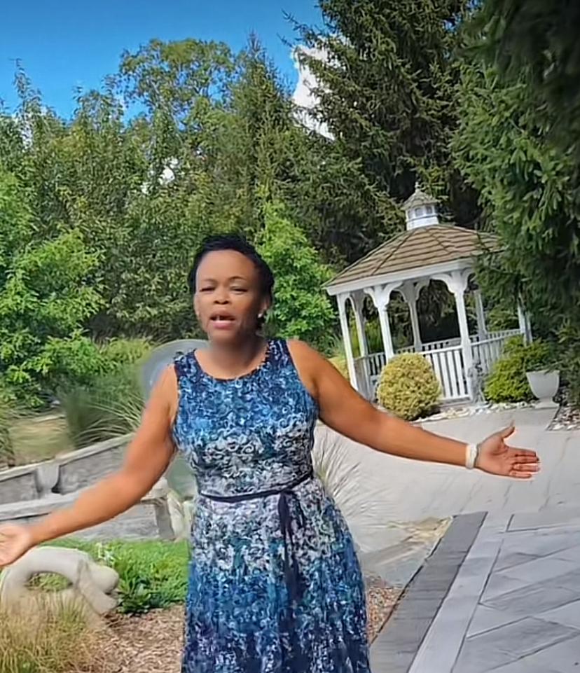 Gospel singer Jane Muthoni speaks after her hubby’s ex claims she snatched him